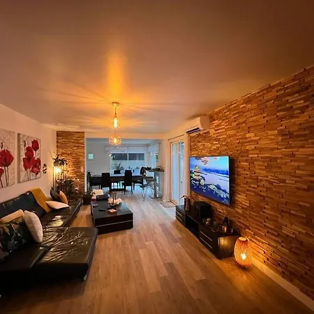 Вилла Maison Entiere *