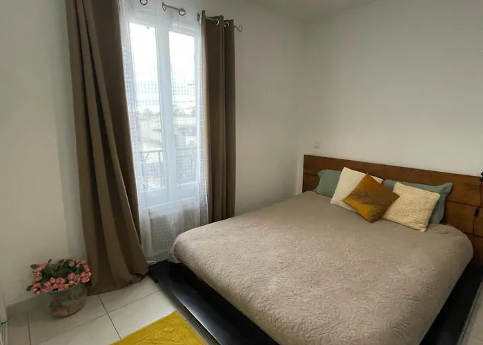 וילה Maison Entiere Redessan